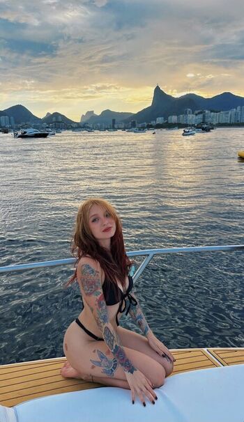 Full leaked Katiegcups / private onlyfans photo