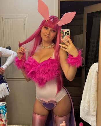 Full leaked Abigail page private onlyfans photo