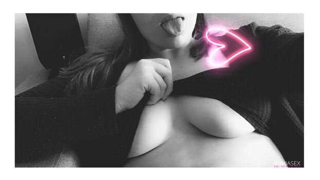 Full leaked Adixiasex private onlyfans photo