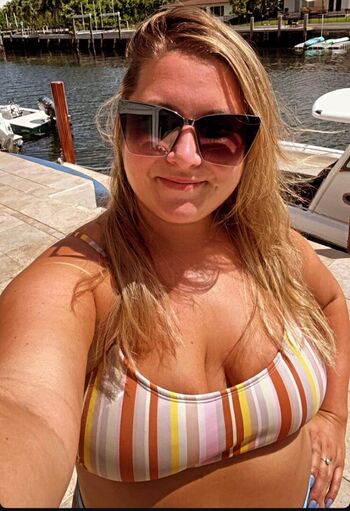 Full leaked Ahn dreya page private onlyfans photo
