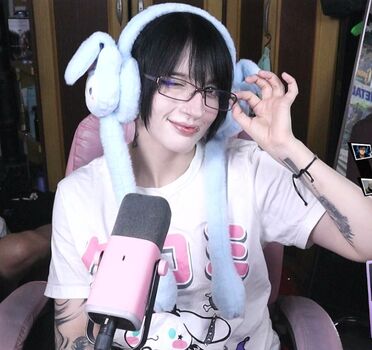 Full leaked Akemy sama private onlyfans photo