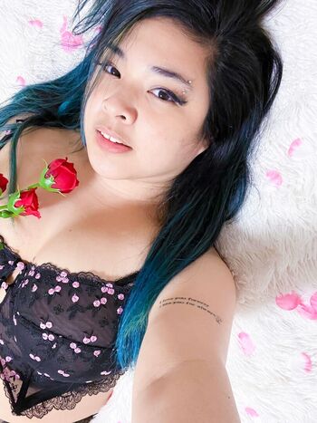 Full leaked Akidearest  page private onlyfans photo