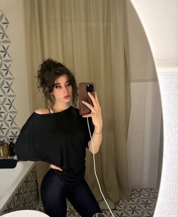 Full leaked Ale kost page private onlyfans photo