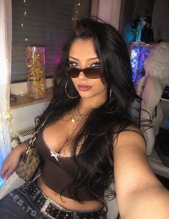 Full leaked Amelie sorg private onlyfans photo