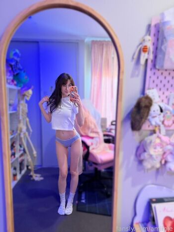 Full leaked Amiipie private onlyfans photo