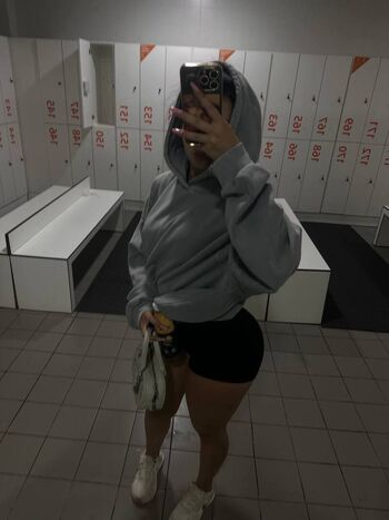 Full leaked Aneylyverst private onlyfans photo
