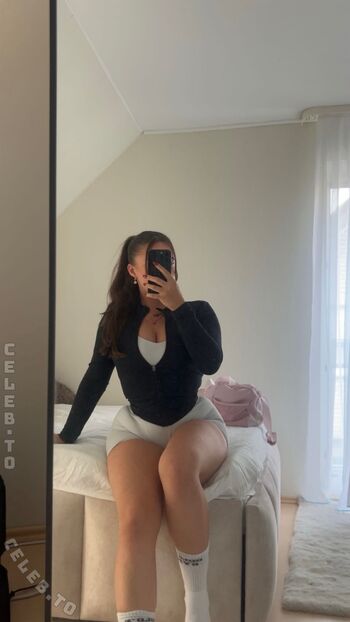 Full leaked Annaa koo private onlyfans photo