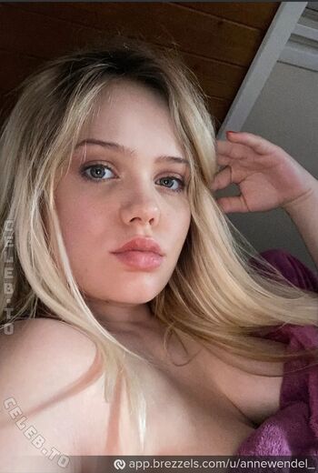 Full leaked Annewendel private onlyfans photo