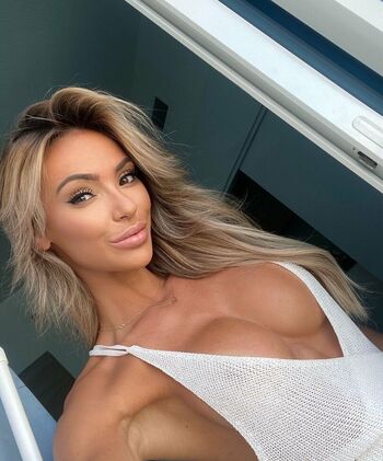 Full leaked Anniek van private onlyfans photo