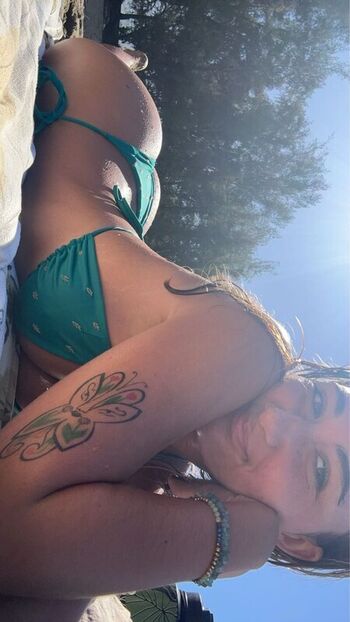 Full leaked April devine page private onlyfans photo