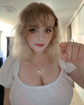 Full leaked Aretteepls page private onlyfans photo