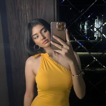 Full leaked Asfa sinha page private onlyfans photo