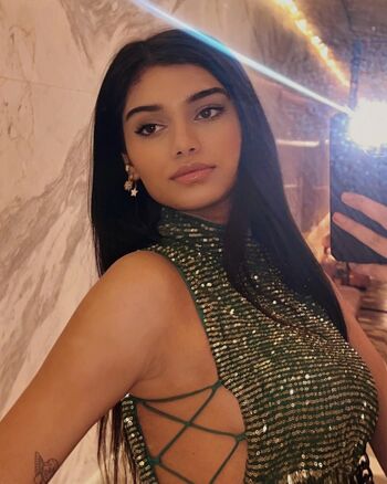 Full leaked Asfa sinha page private onlyfans photo