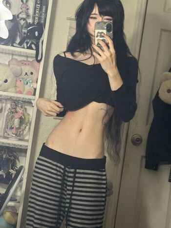 Full leaked Ashisbees page private onlyfans photo