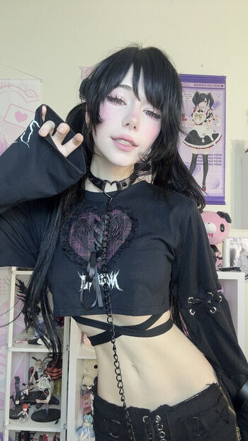 Full leaked Ashisbees page private onlyfans photo