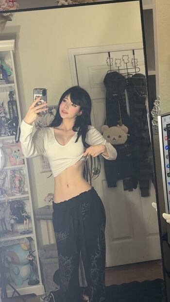 Full leaked Ashisbees page private onlyfans photo