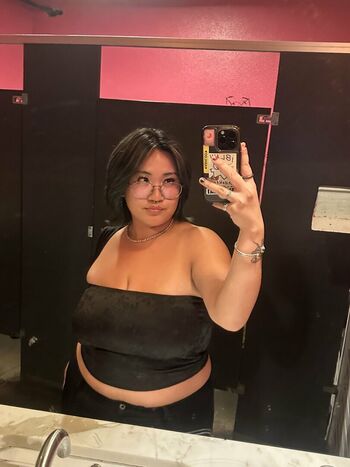 Full leaked Ashl page private onlyfans photo