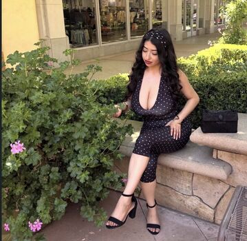 Full leaked Ashleyarambulaa private onlyfans photo