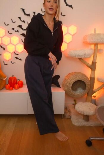 Full leaked Astabush private onlyfans photo