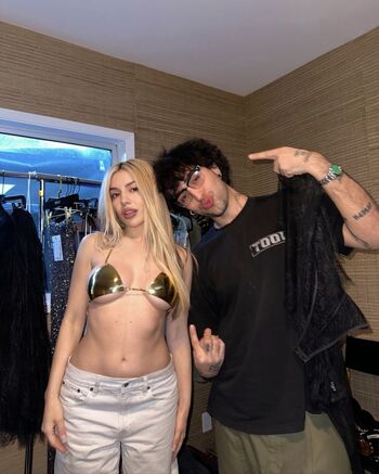 Full leaked Ava max  page private onlyfans photo