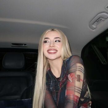 Ava Max