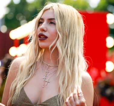 Full leaked Ava max  page private onlyfans photo