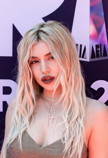 Ava Max
