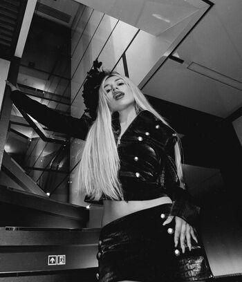 Full leaked Ava max page private onlyfans photo