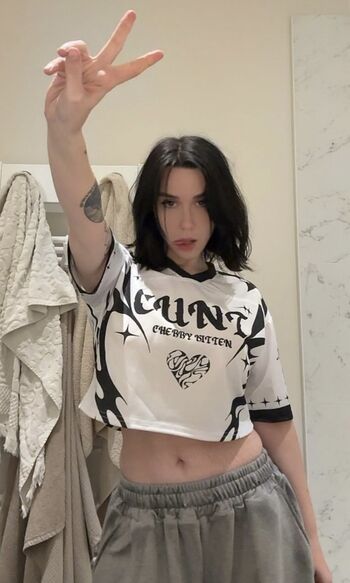 Full leaked Ava mind page private onlyfans photo
