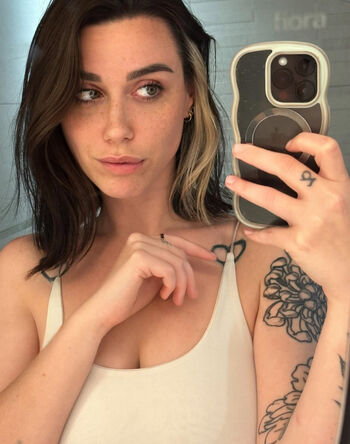 Full leaked Ava mind page private onlyfans photo