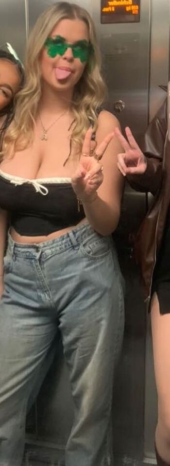 Full leaked Ava rose private onlyfans photo