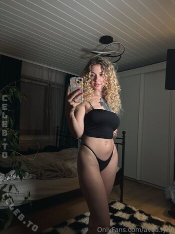 Full leaked Avaa lynn page private onlyfans photo