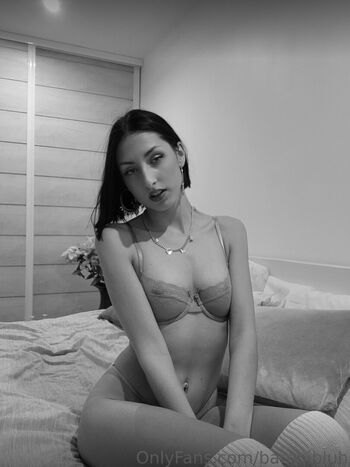 Full leaked Bambibluh page private onlyfans photo