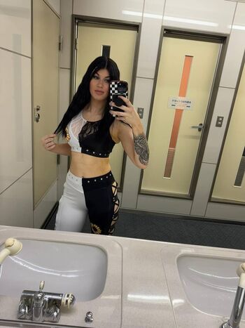 Full leaked Bea priestley page private onlyfans photo