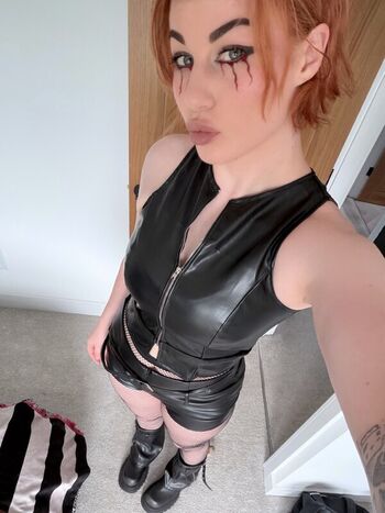 Full leaked Bea priestley page private onlyfans photo