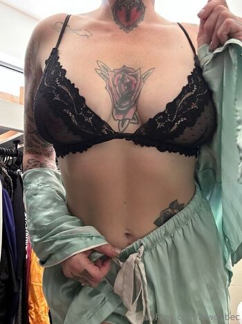 Full leaked Bec rawlings  page private onlyfans photo