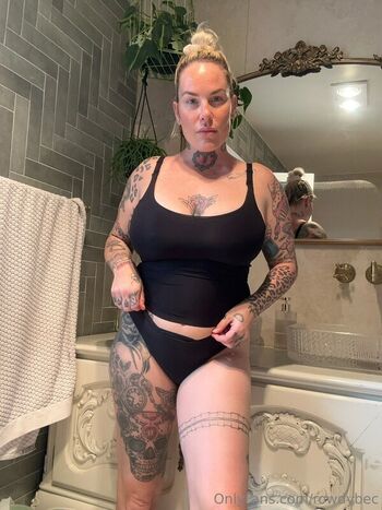 Full leaked Bec rawlings  page private onlyfans photo