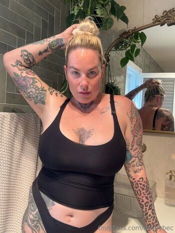 Full leaked Bec rawlings  page private onlyfans photo