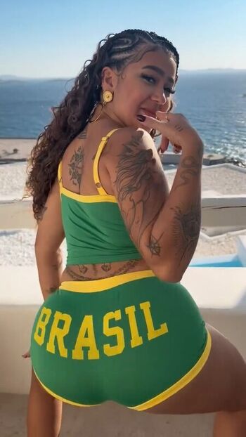 Full leaked Beca barreto page private onlyfans photo