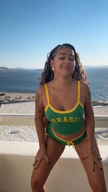 Full leaked Beca barreto page private onlyfans photo