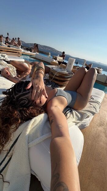 Full leaked Beca barreto page private onlyfans photo