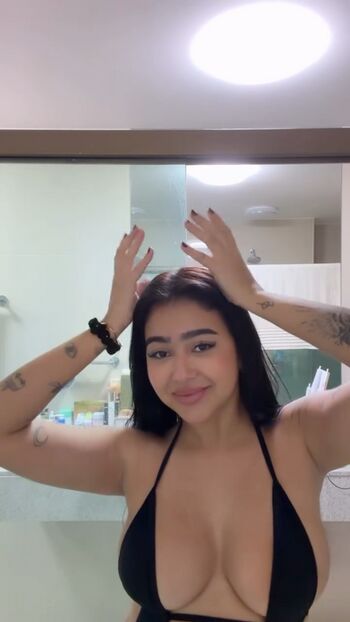 Full leaked Beca barreto private onlyfans photo