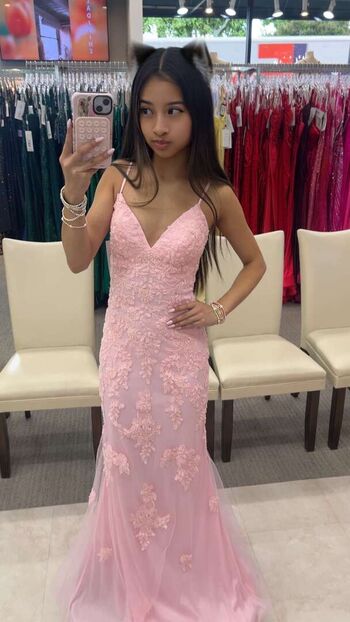 Full leaked Bella luu private onlyfans photo