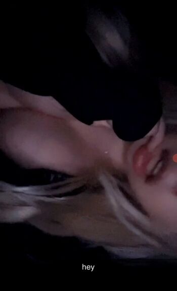 Full leaked Bellaroze private onlyfans photo