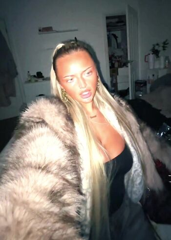Full leaked Beth gould page private onlyfans photo