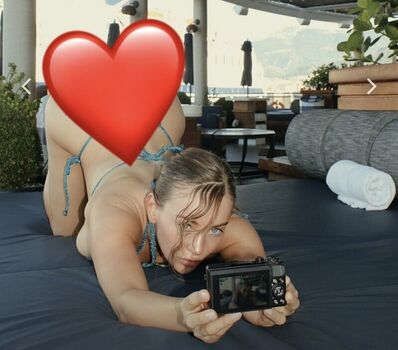 Full leaked Beth lily  page private onlyfans photo
