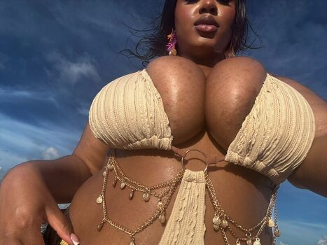 Full leaked Beyondbeautiful private onlyfans photo