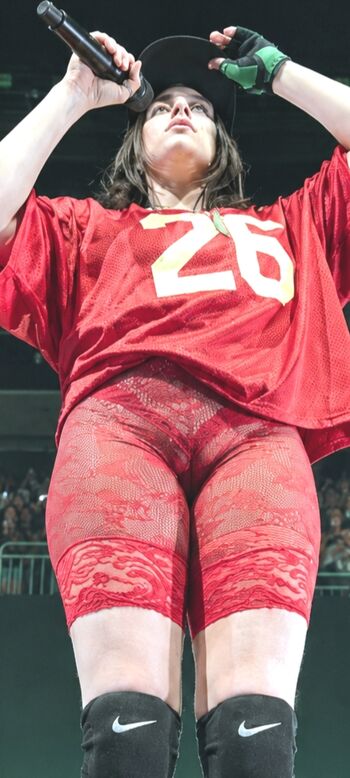 Full leaked Billie eilish  page private onlyfans photo