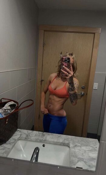 Full leaked Blondegalx page private onlyfans photo