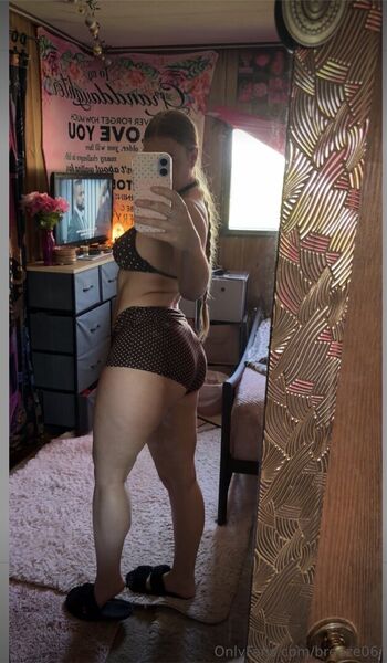 Full leaked Breeze private onlyfans photo